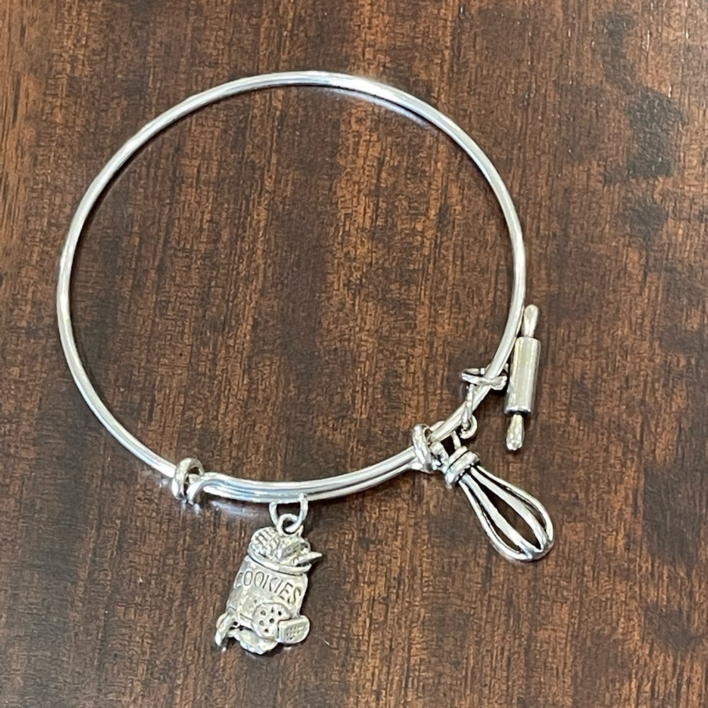 Bakers bracelet  handmade NWOT